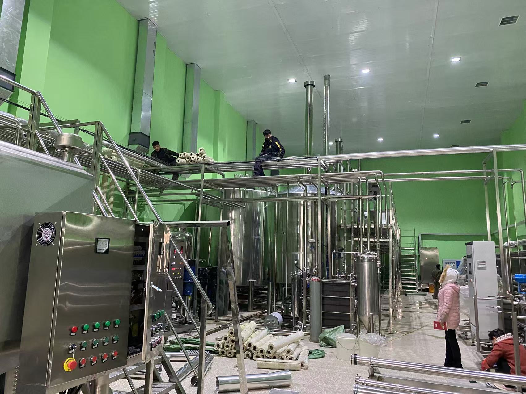 鼎湖精酿啤酒设备厂—精酿啤酒设备制造：传承工艺与创新科技的交融